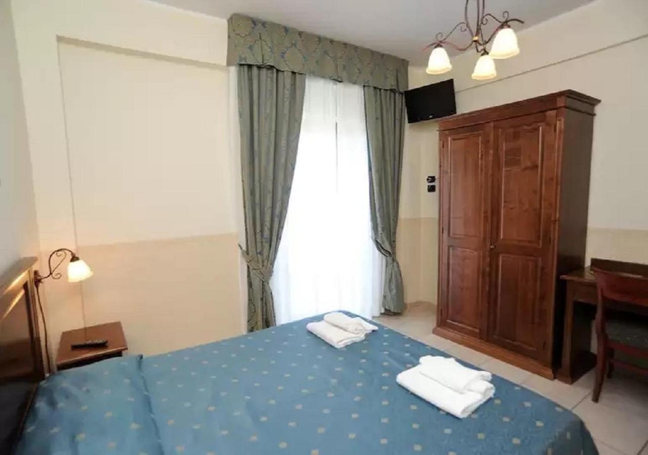 Hotel Il Melograno Маттіната Екстер'єр фото